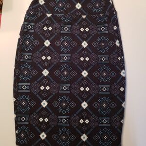 XS LulaRoe Cassie skirt black/teal/white aztec